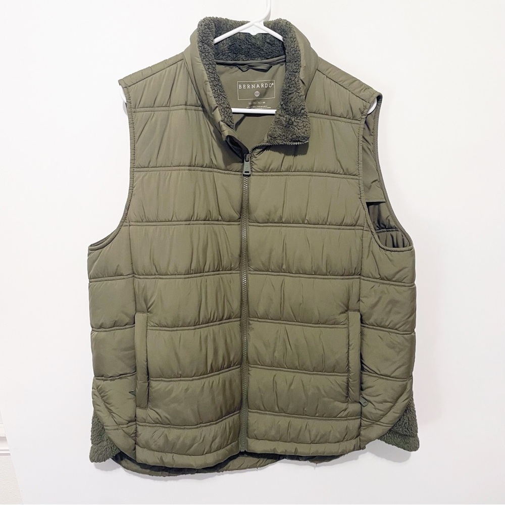 BERNARDO Sherpa Fleece Water Resistant Vest XL